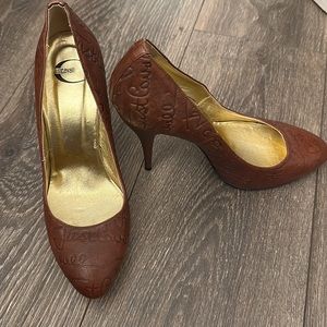 Just cavali leather heels size 8 US , 39 EUR